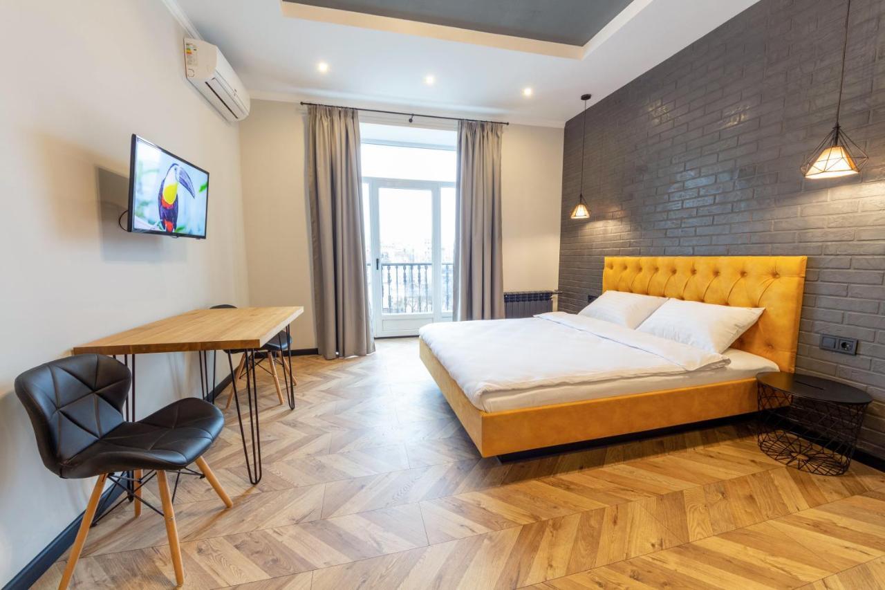 Idea Design Apart-Hotel Prorizna Kiev Luaran gambar