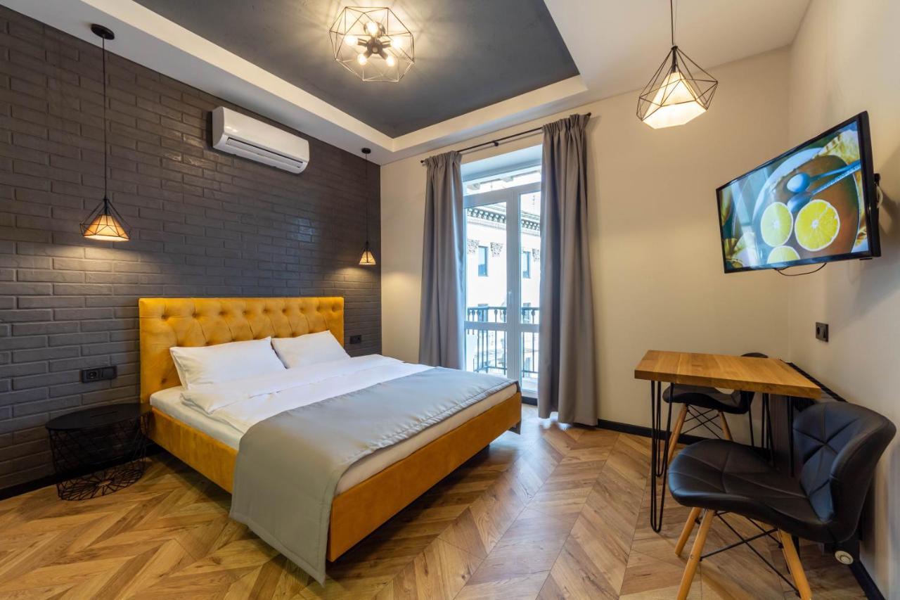 Idea Design Apart-Hotel Prorizna Kiev Luaran gambar